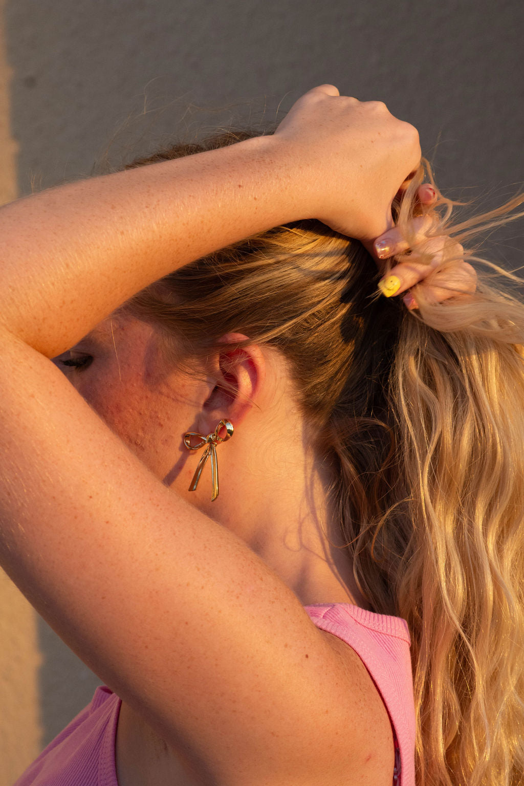 Golden bow earrings