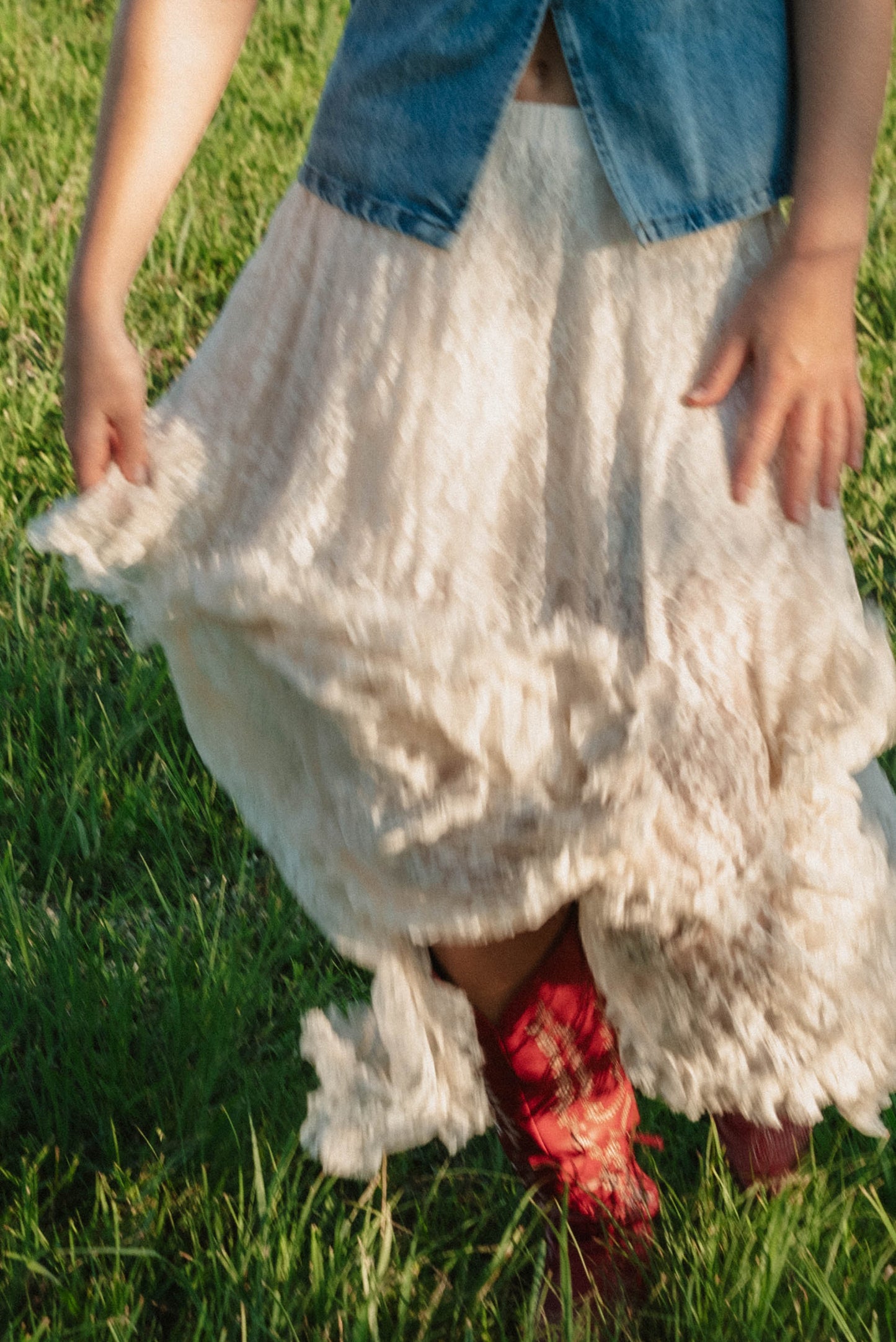 Country lace skirt