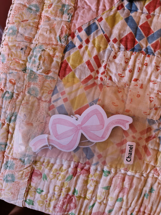 Pink bow freshener