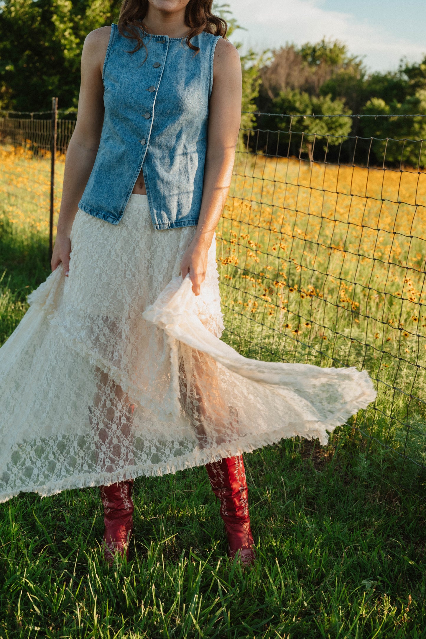 Country lace skirt