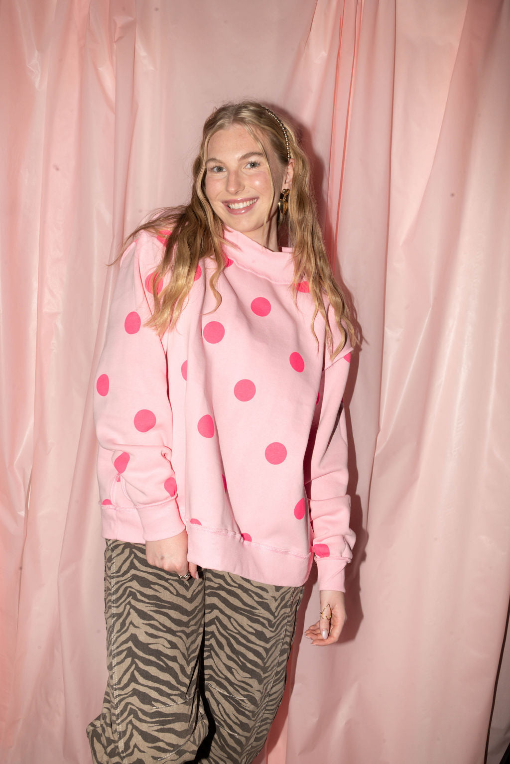 AMORE mock neck reversible pullover!