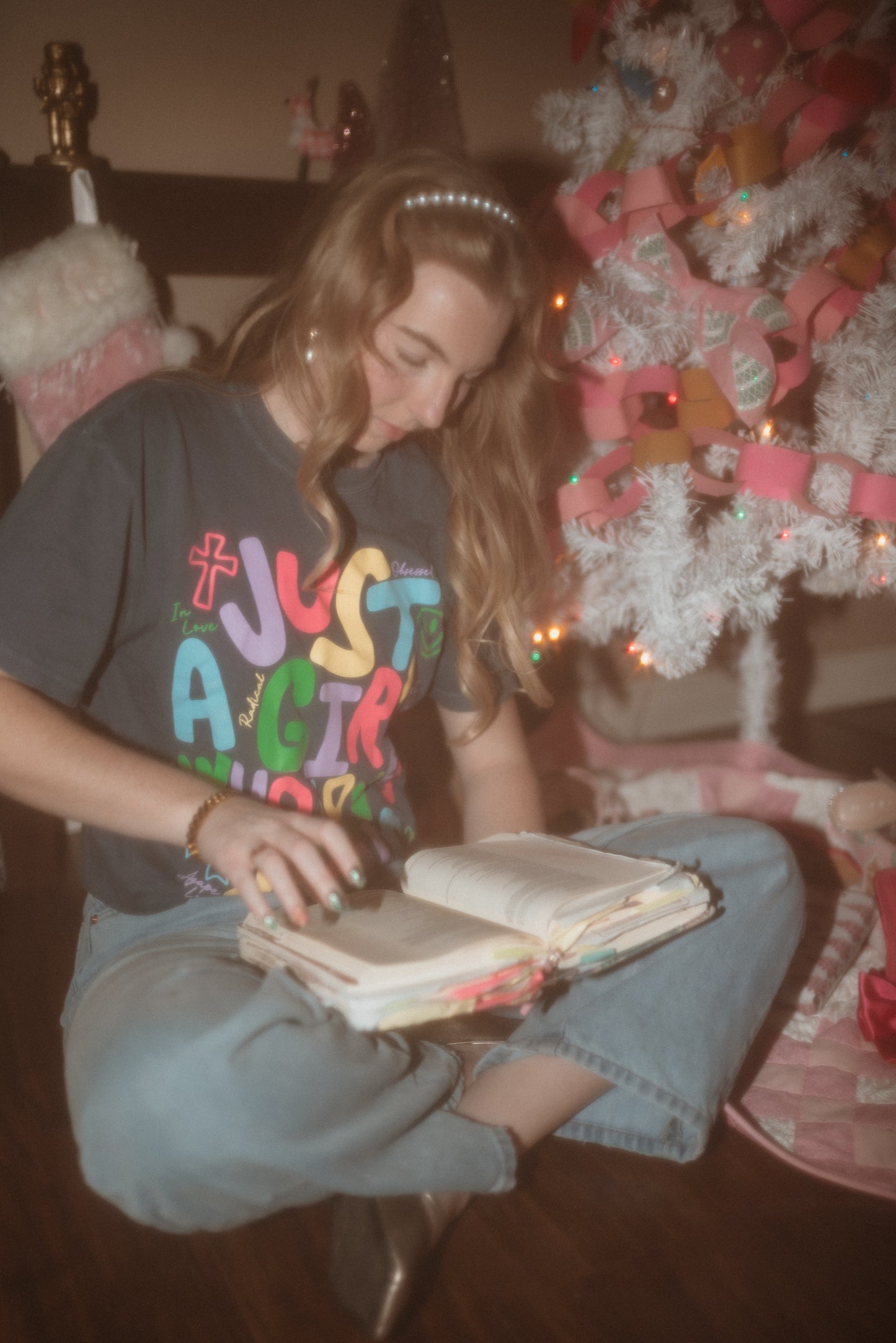 Just a girl who loves Jesus tee:))))!!!