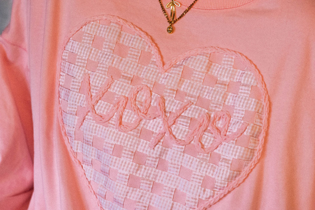 XOXO pullover <3
